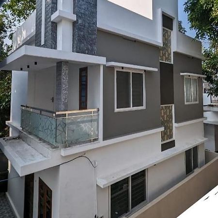 Azure Home Stay Kochi Exterior foto