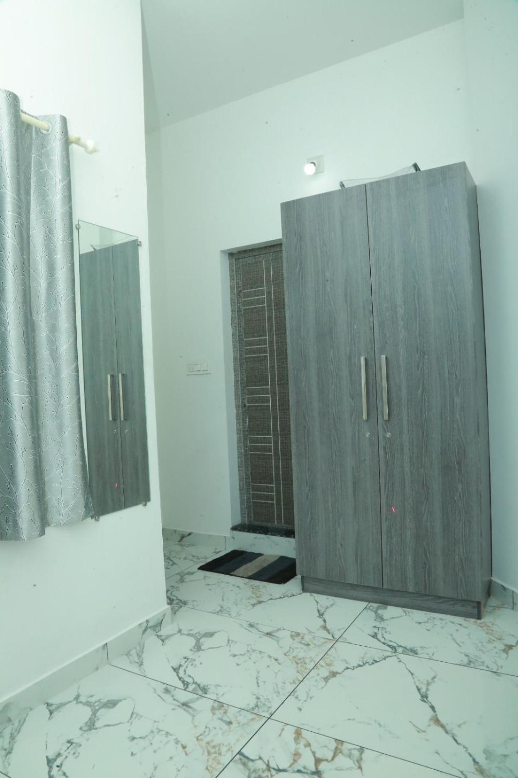 Azure Home Stay Kochi Exterior foto